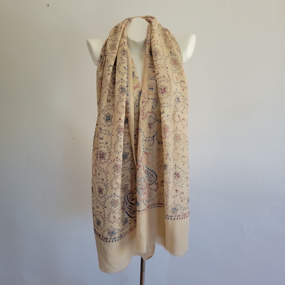 Embroidered Paisley Floral Shawl Wrap Boho Cottagecore Elegant Heritage Western